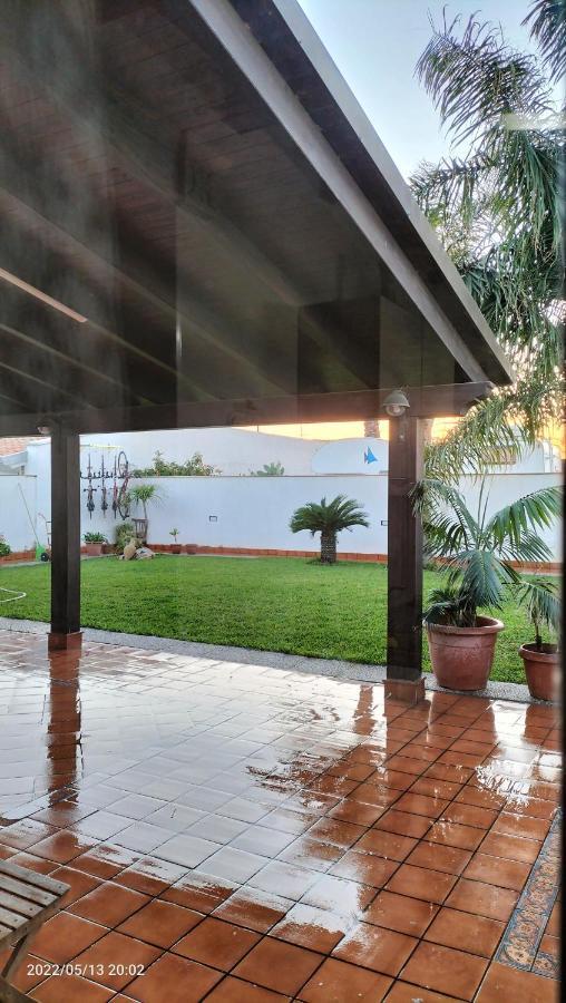 Villa Con Piscina Uso Esclusivo Мадзара дел Вало Екстериор снимка